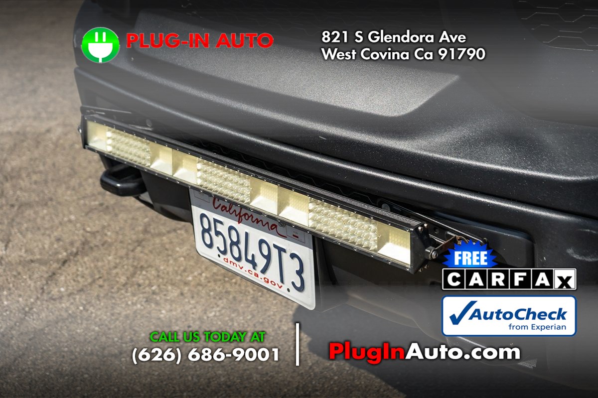 2020 Ram 1500 Classic Warlock photo 2