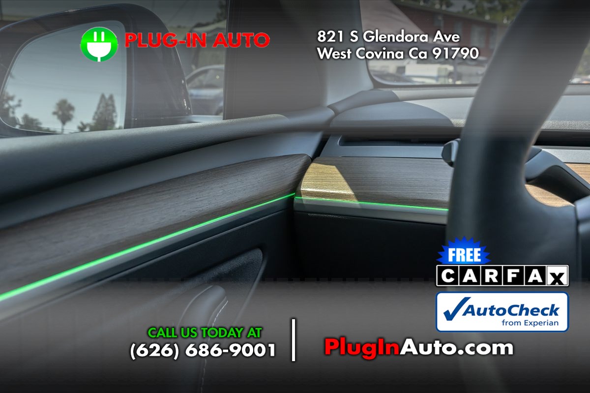 2024 Tesla Model Y Long Range photo 18
