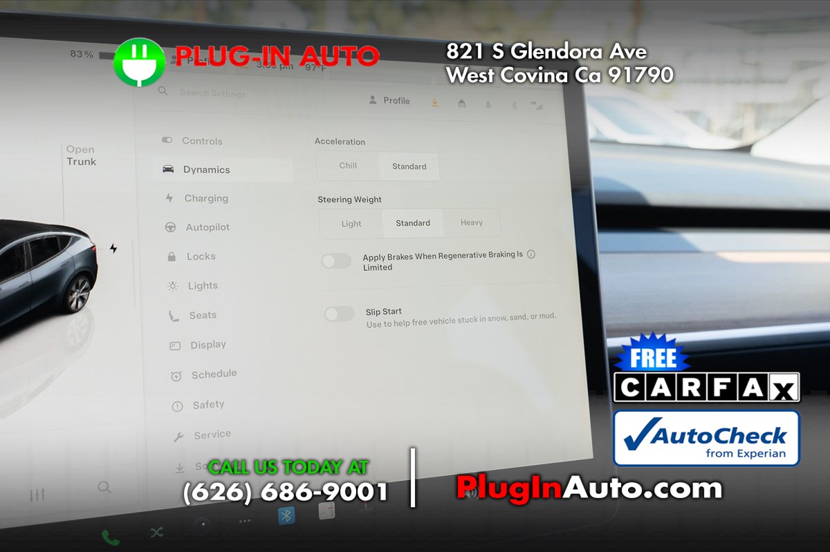 2024 Tesla Model Y photo 17