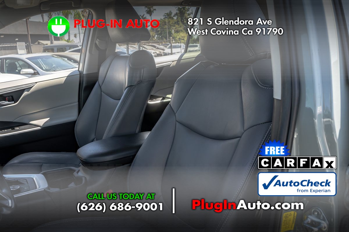 2019 Toyota RAV4 Hybrid XLE photo 4