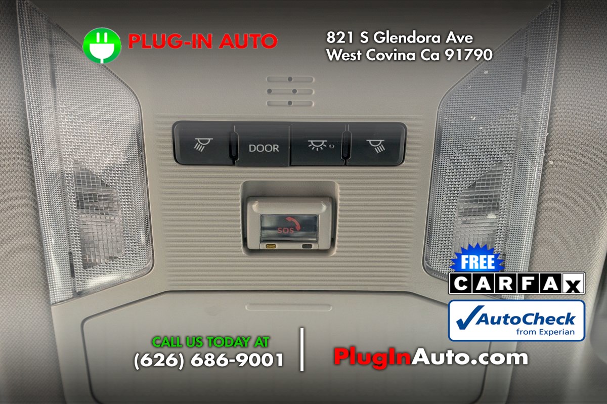 2023 Toyota RAV4 XLE photo 11