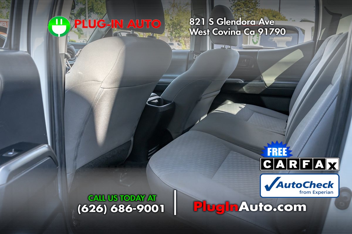 2022 Toyota Tacoma SR5 Double Cab V6 photo 9