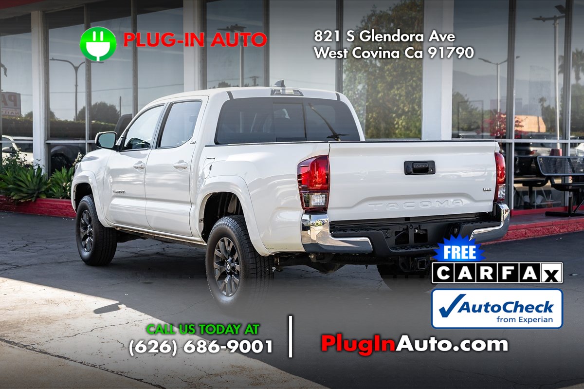 2022 Toyota Tacoma SR5 Double Cab V6 photo 2