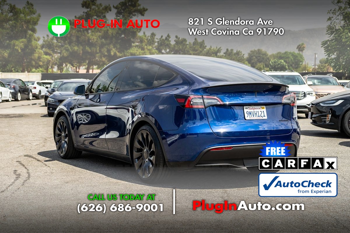 2024 Tesla Model Y Performance photo 2