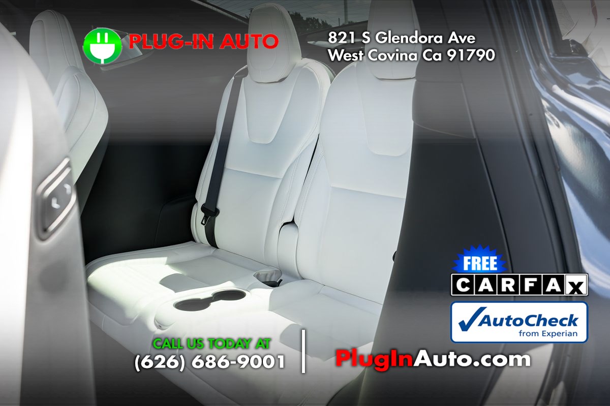 2021 Tesla Model X Long Range photo 11