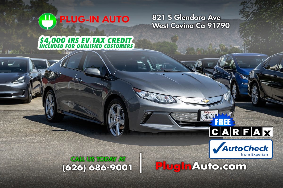 2019 Chevrolet Volt LT photo 3