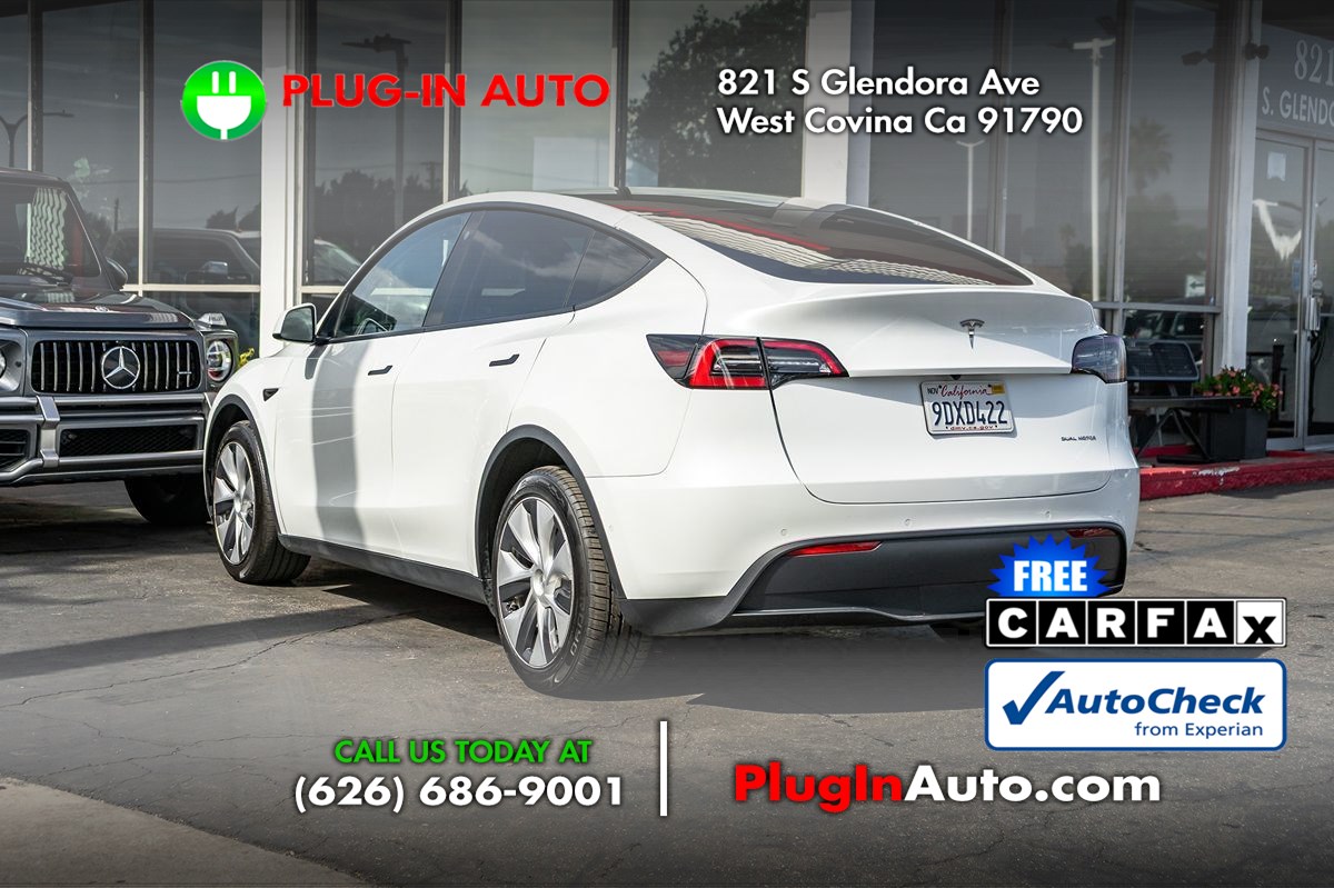 2022 Tesla Model Y Long Range photo 2