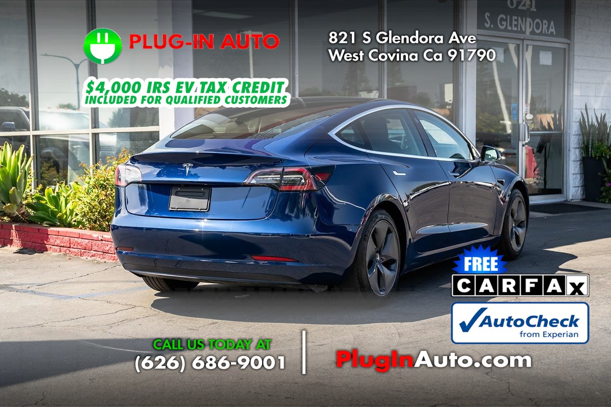 2020 Tesla Model 3 Standard Range Plus photo 4