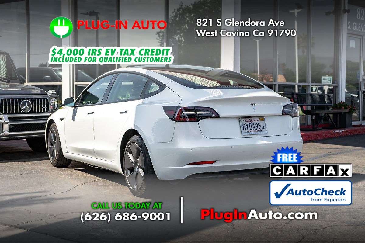 2021 Tesla Model 3 Standard Range Plus photo 2