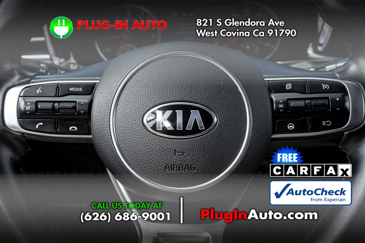 2021 Kia K5 GT-Line photo 14