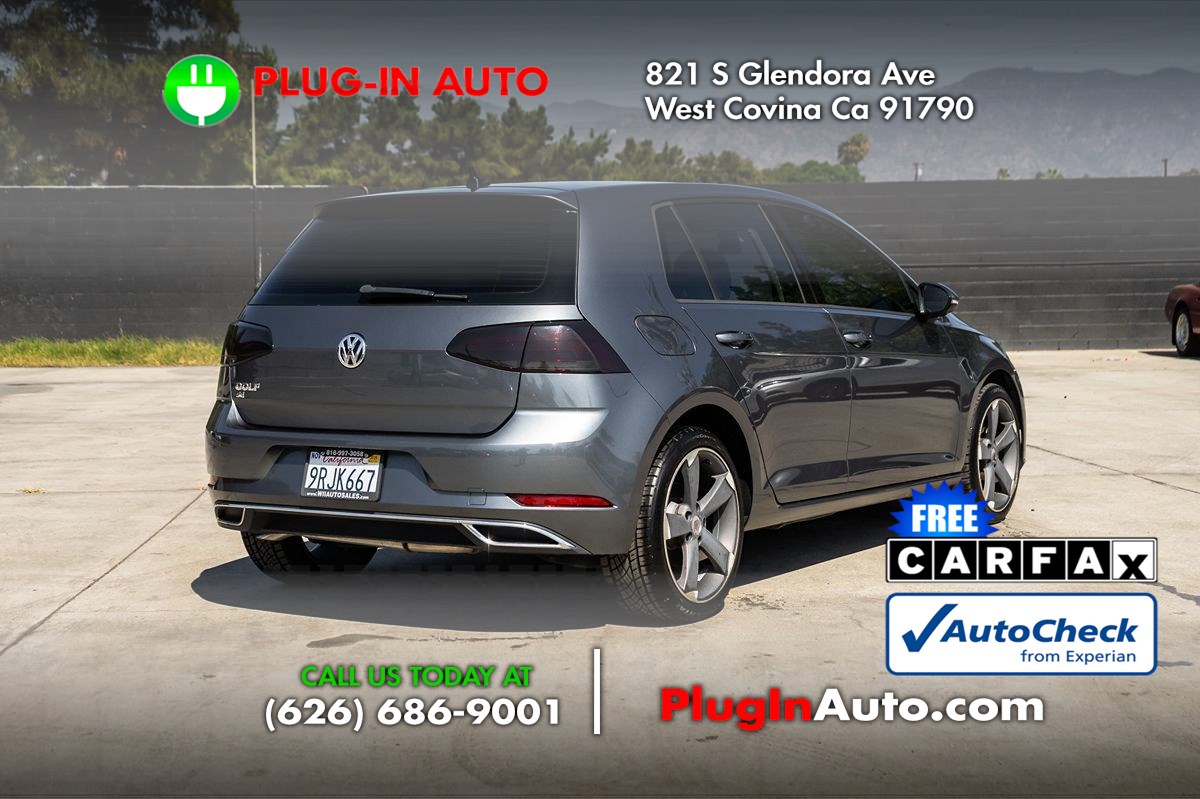 2019 Volkswagen Golf SE photo 4