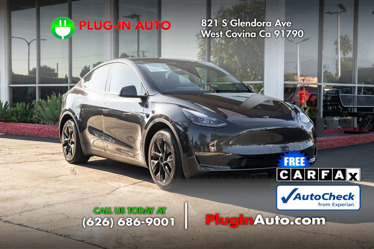 2025 Tesla Model Y Long Range photo 4