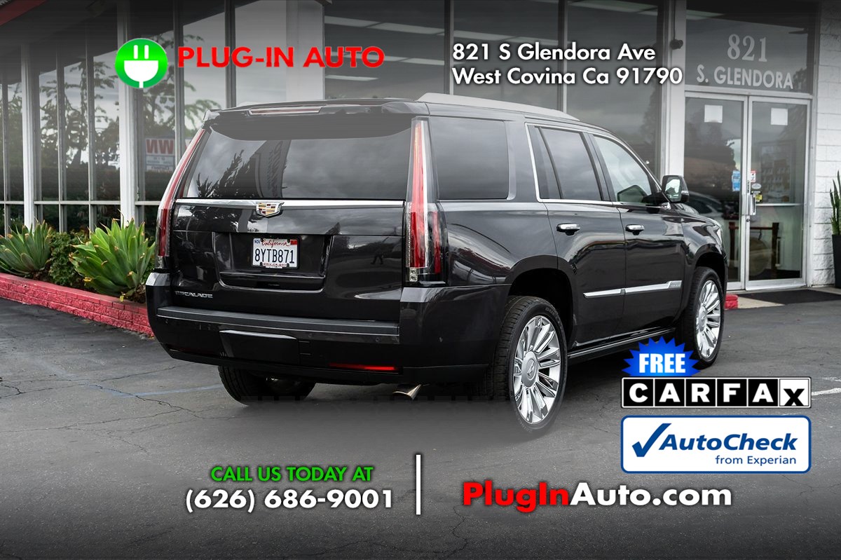 2018 Cadillac Escalade Platinum photo 4