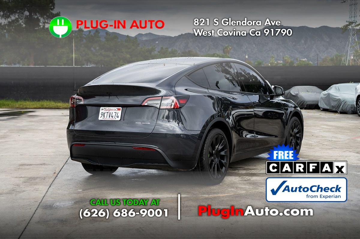 2024 Tesla Model Y Long Range photo 4