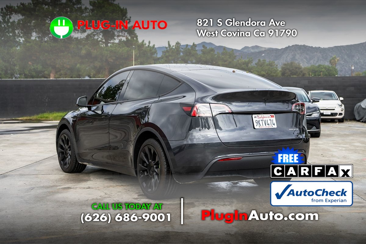 2024 Tesla Model Y Long Range photo 2