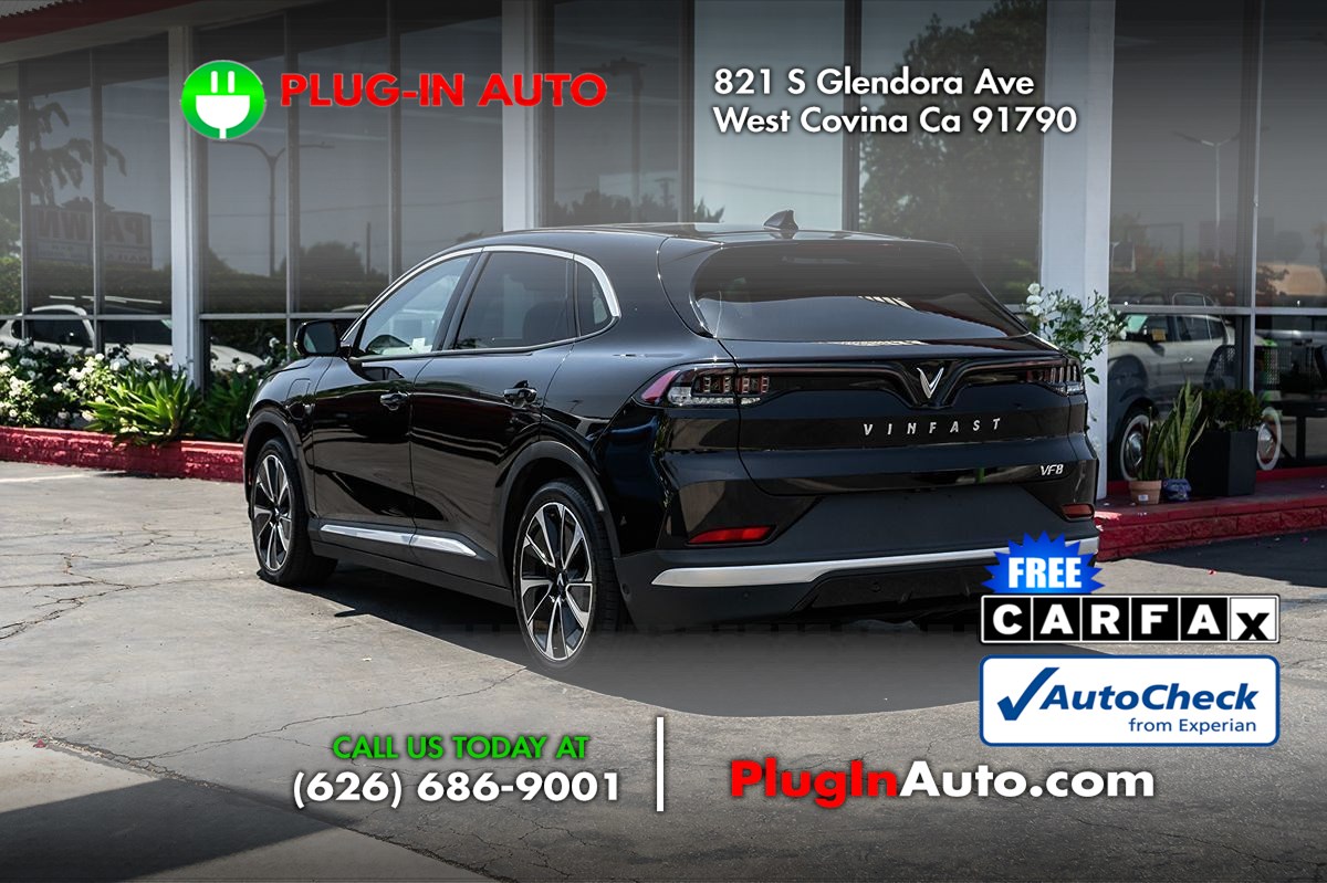 2023 Vinfast VF 8 8 photo 2