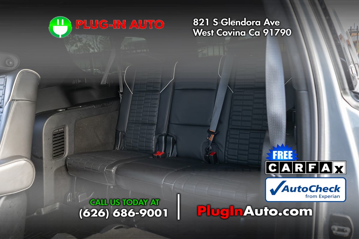 2024 Cadillac Escalade ESV Sport Platinum photo 3