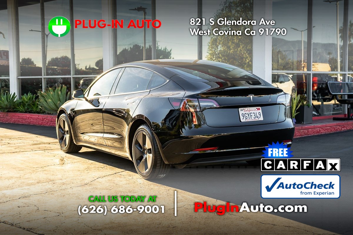 2023 Tesla Model 3 photo 3
