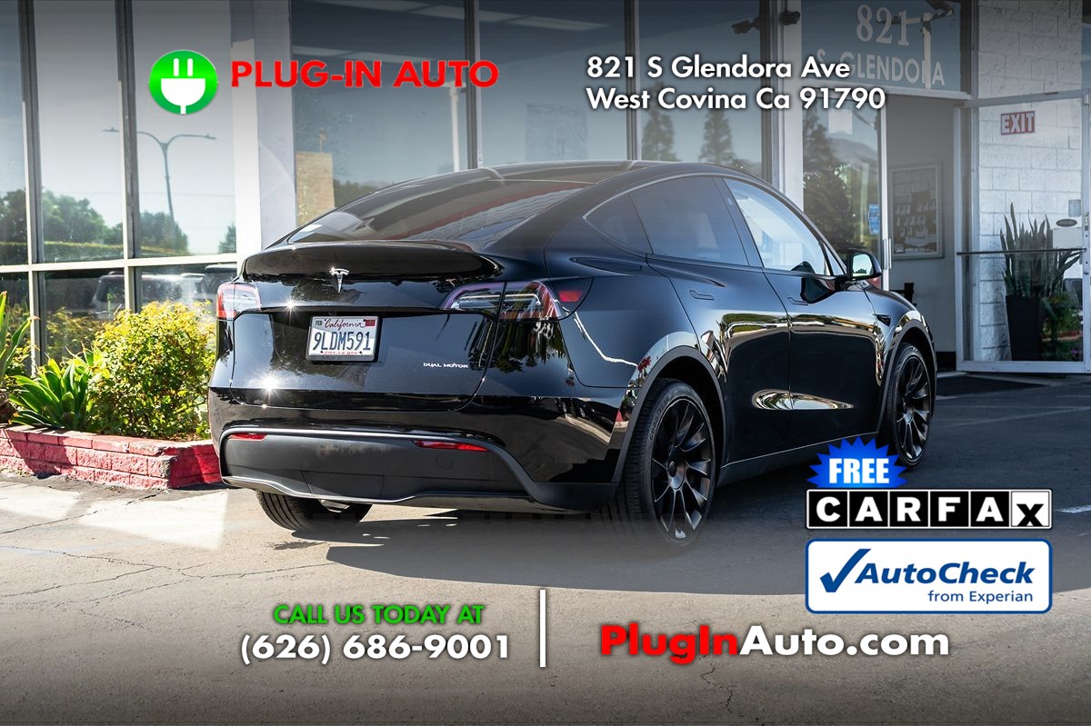 2024 Tesla Model Y Long Range photo 4