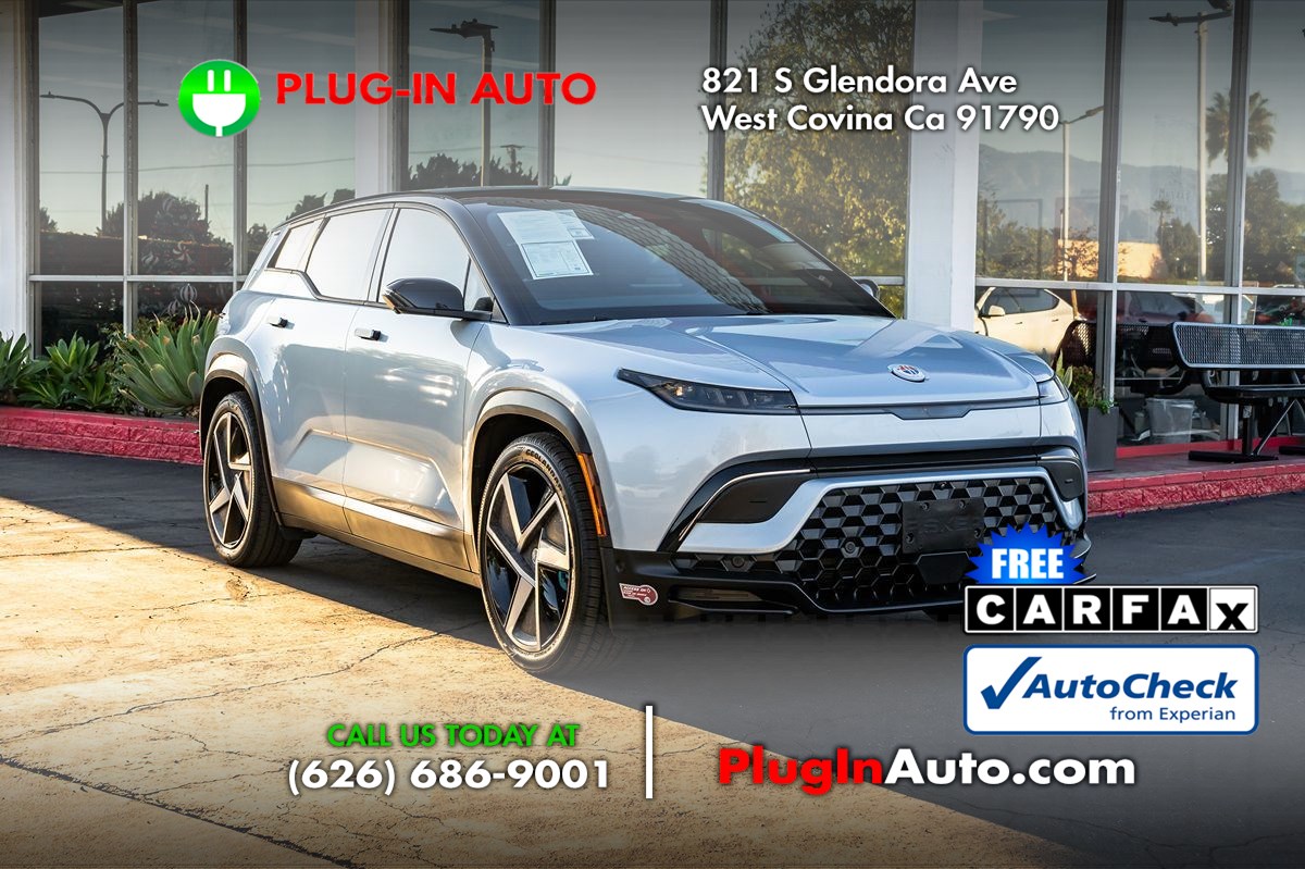 2023 Fisker Ocean photo 3