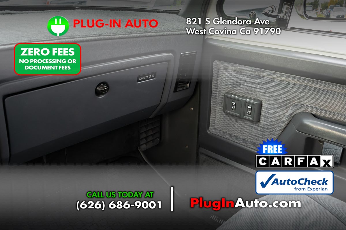 1992 Dodge D series - Photo 15