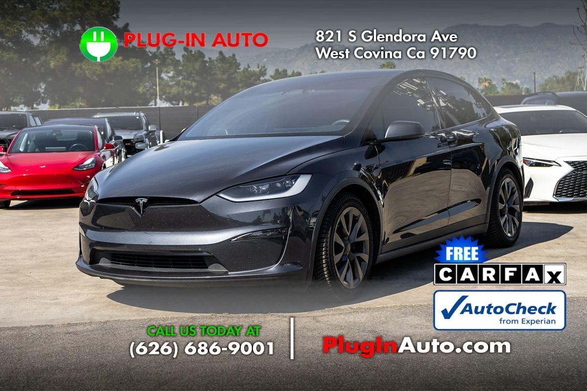 2024 Tesla Model X Long Range's photo