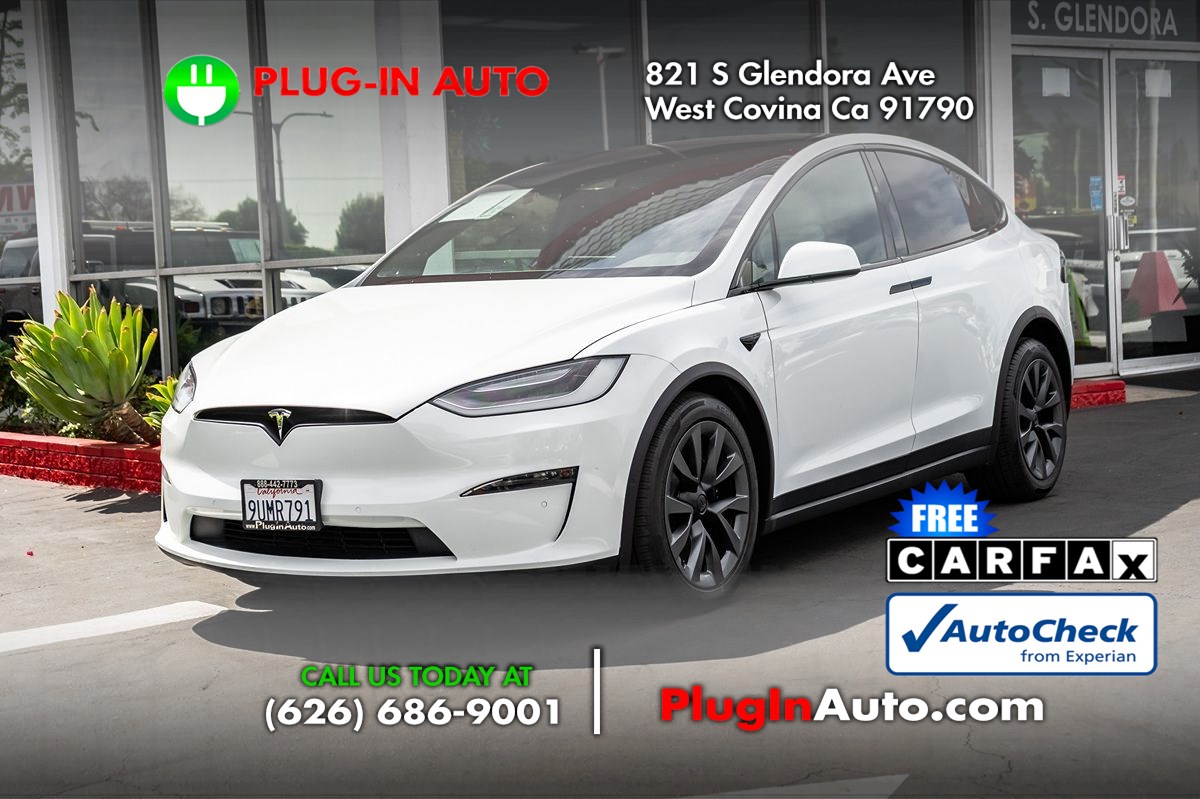 2023 Tesla Model X Long Range's photo