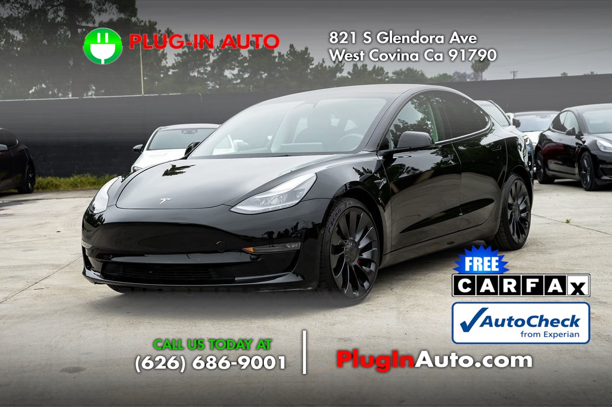 2022 Tesla Model 3 Performance Dual Motor All-Wheel Drive's photo