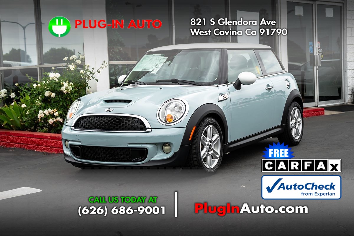 2011 MINI Cooper S's photo