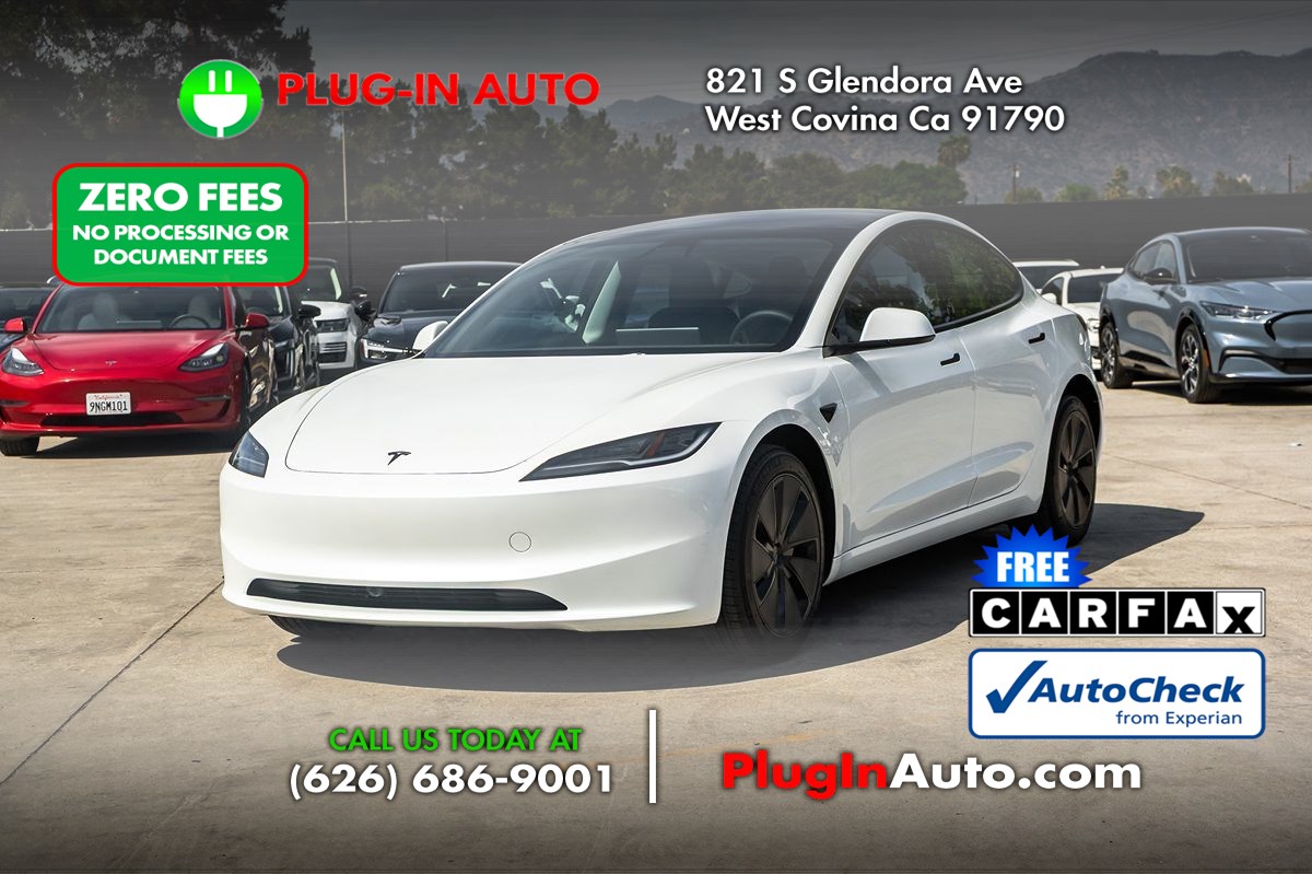 Pearl White Multi-Coat 2026 Tesla Model 3 Sedan  Automatic