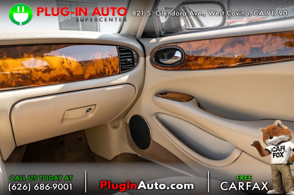 Sold 1998 Jaguar XJ XJ8 in West Covina