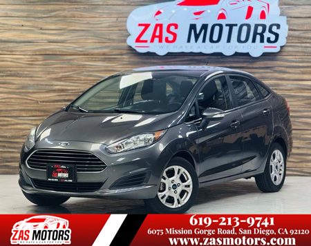 2015 Ford Fiesta SE