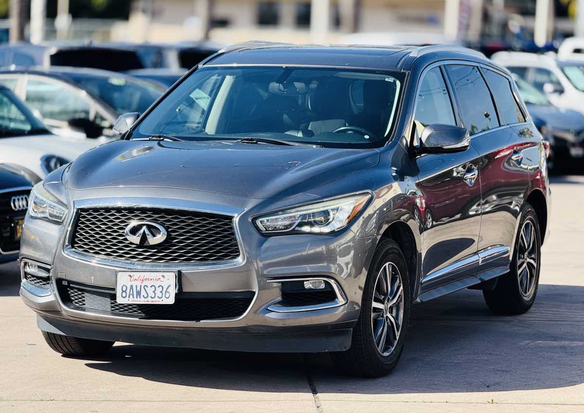 2018 Infiniti QX60 Premium photo 3