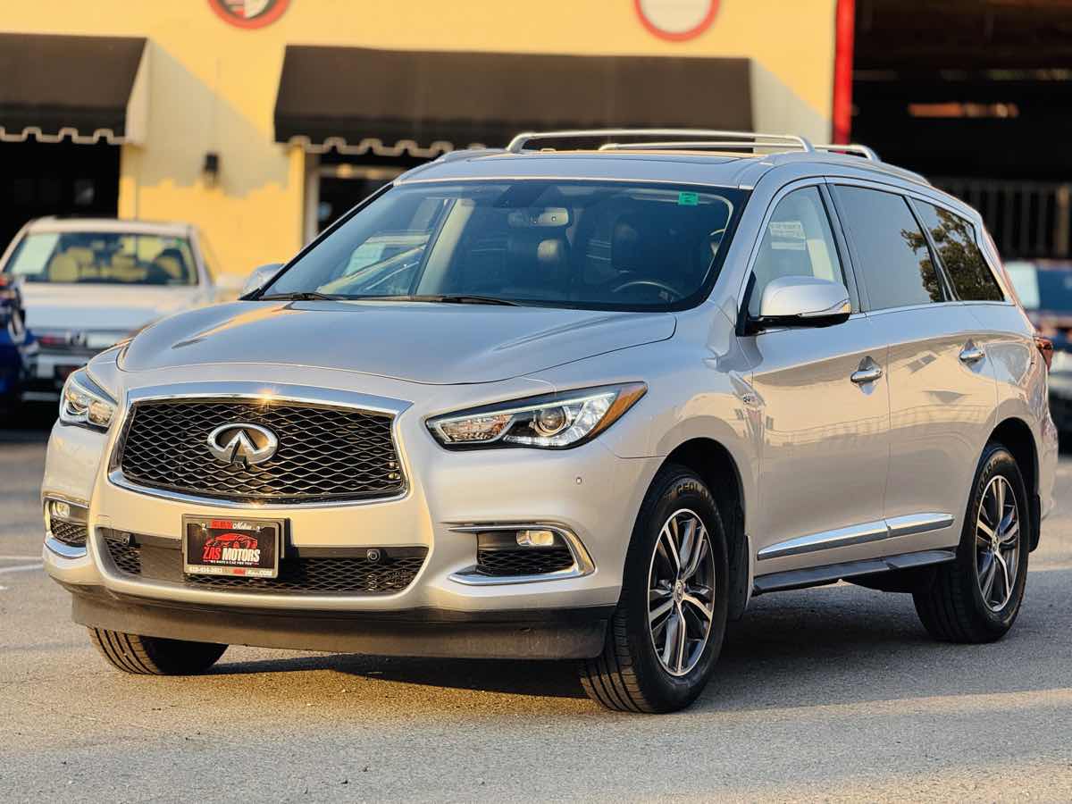 2017 Infiniti QX60 Base photo 3