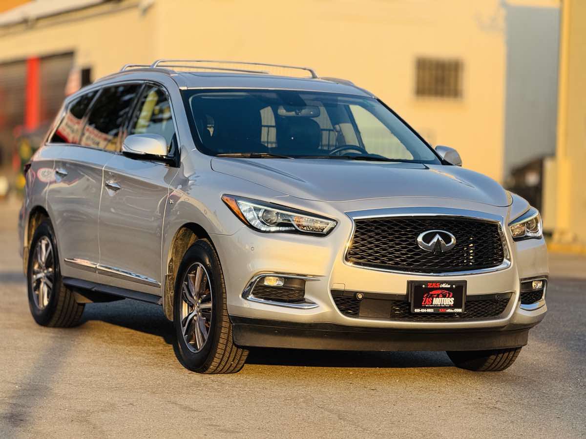2017 Infiniti QX60 Base photo 4