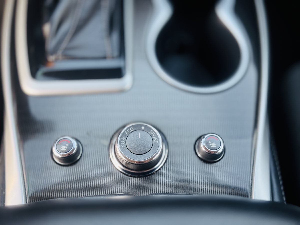 2017 Infiniti QX60 Base photo 23