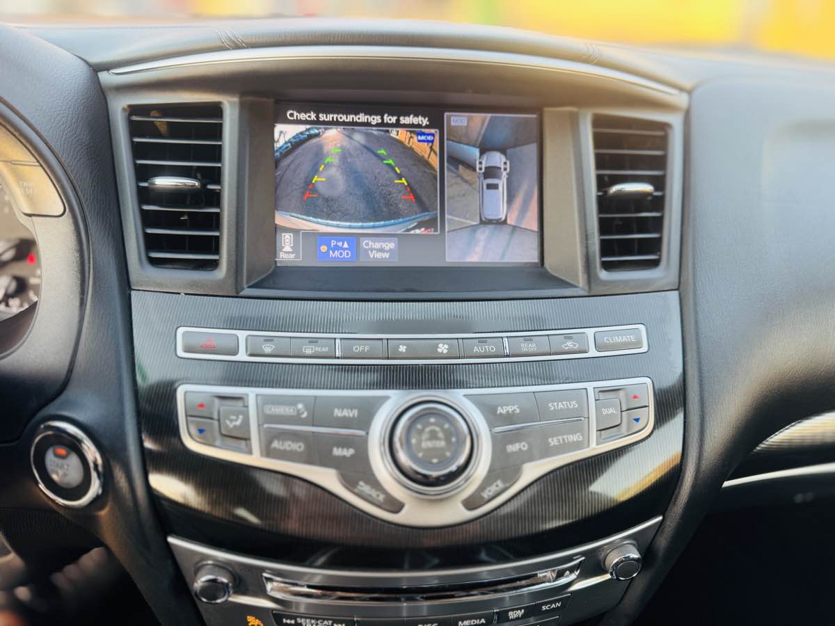 2017 Infiniti QX60 Base photo 27