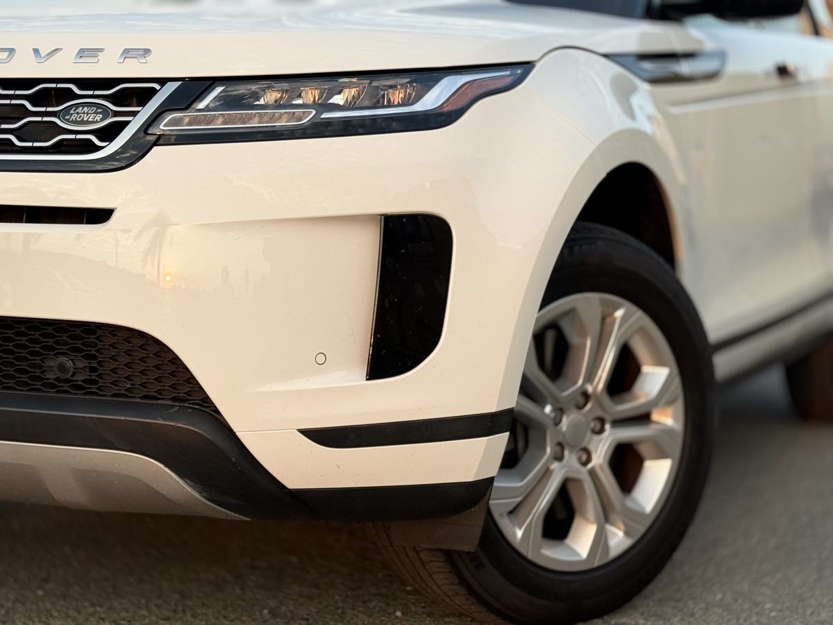 2020 Land Rover Range Rover Evoque S photo 9