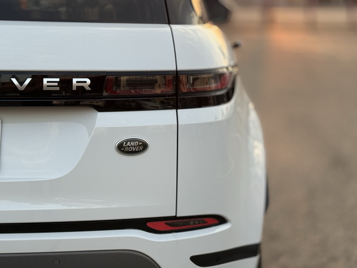 2020 Land Rover Range Rover Evoque S photo 12