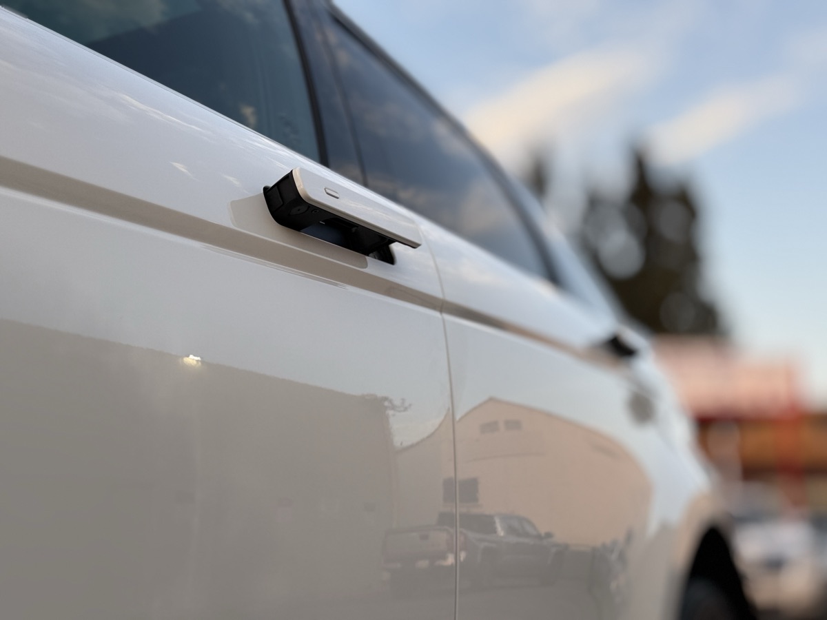 2020 Land Rover Range Rover Evoque S photo 15