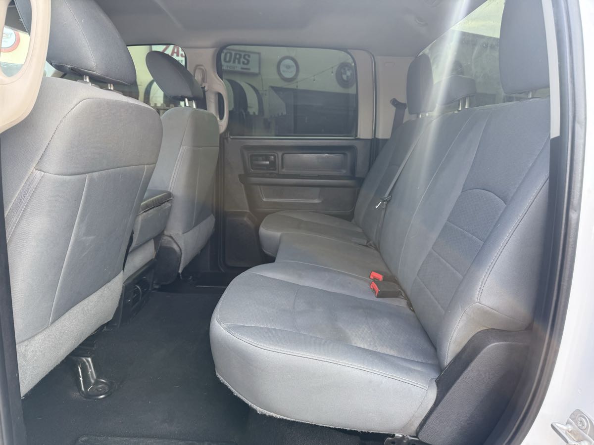2017 Ram 1500 Express photo 16