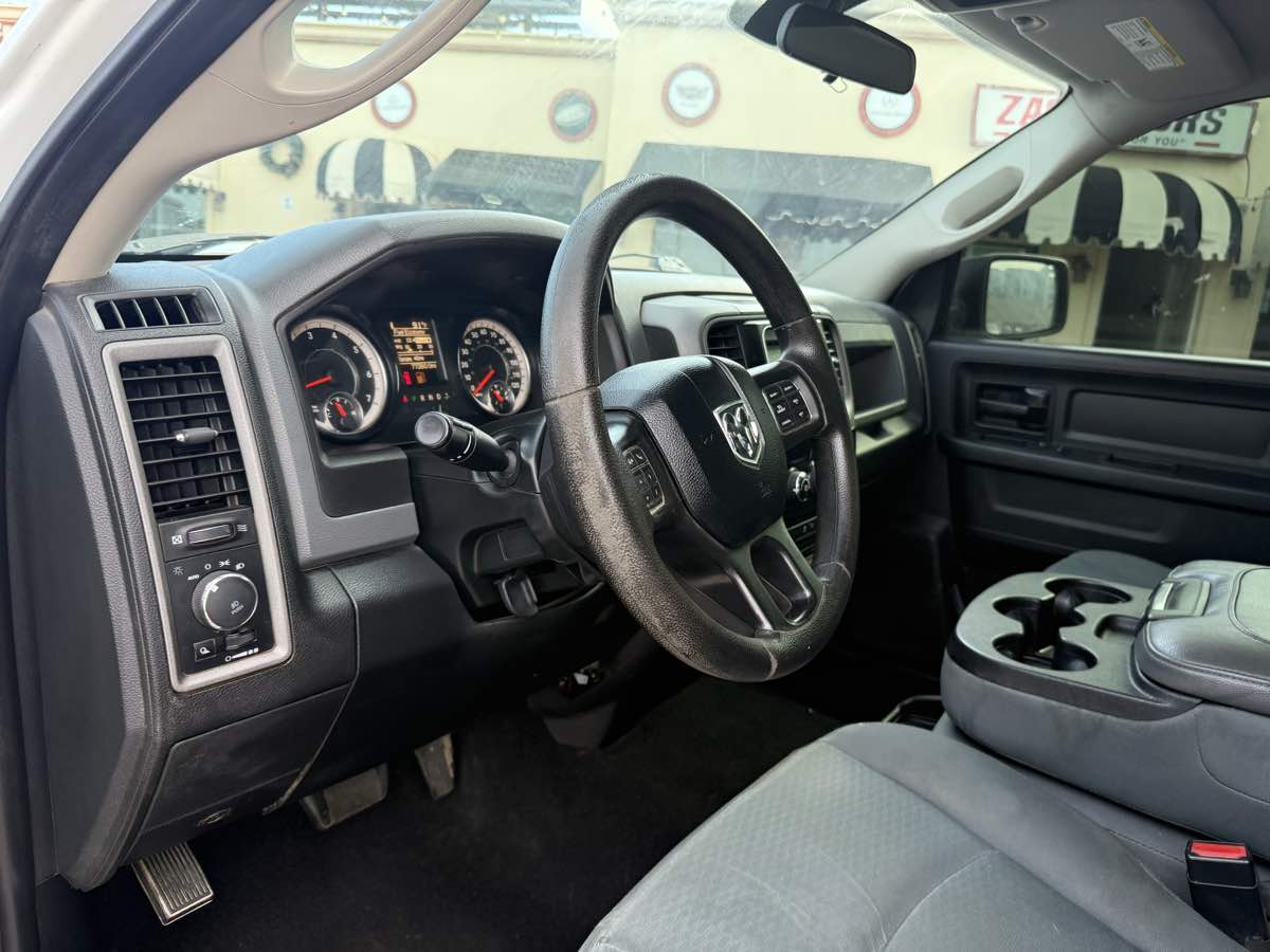 2017 Ram 1500 Express photo 17