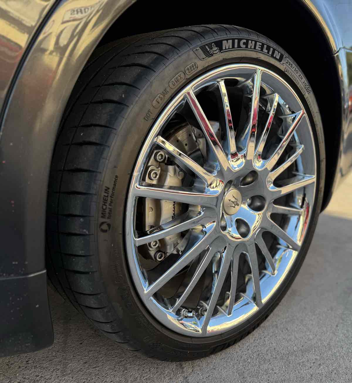 2010 Maserati Quattroporte S photo 13
