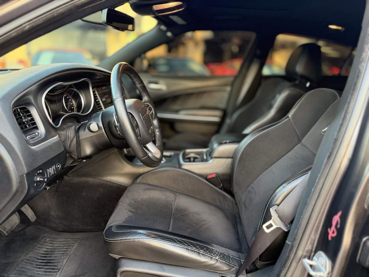 2018 Dodge Charger R/T Scat Pack photo 10