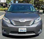 2015 Toyota Sienna XLE photo 2