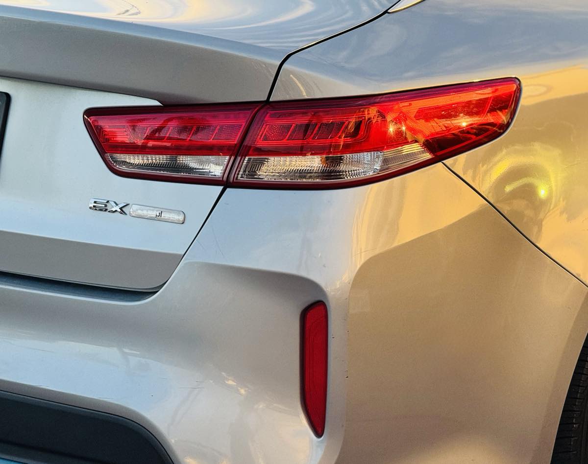 2018 Kia Optima Plug-In Hybrid EX photo 9