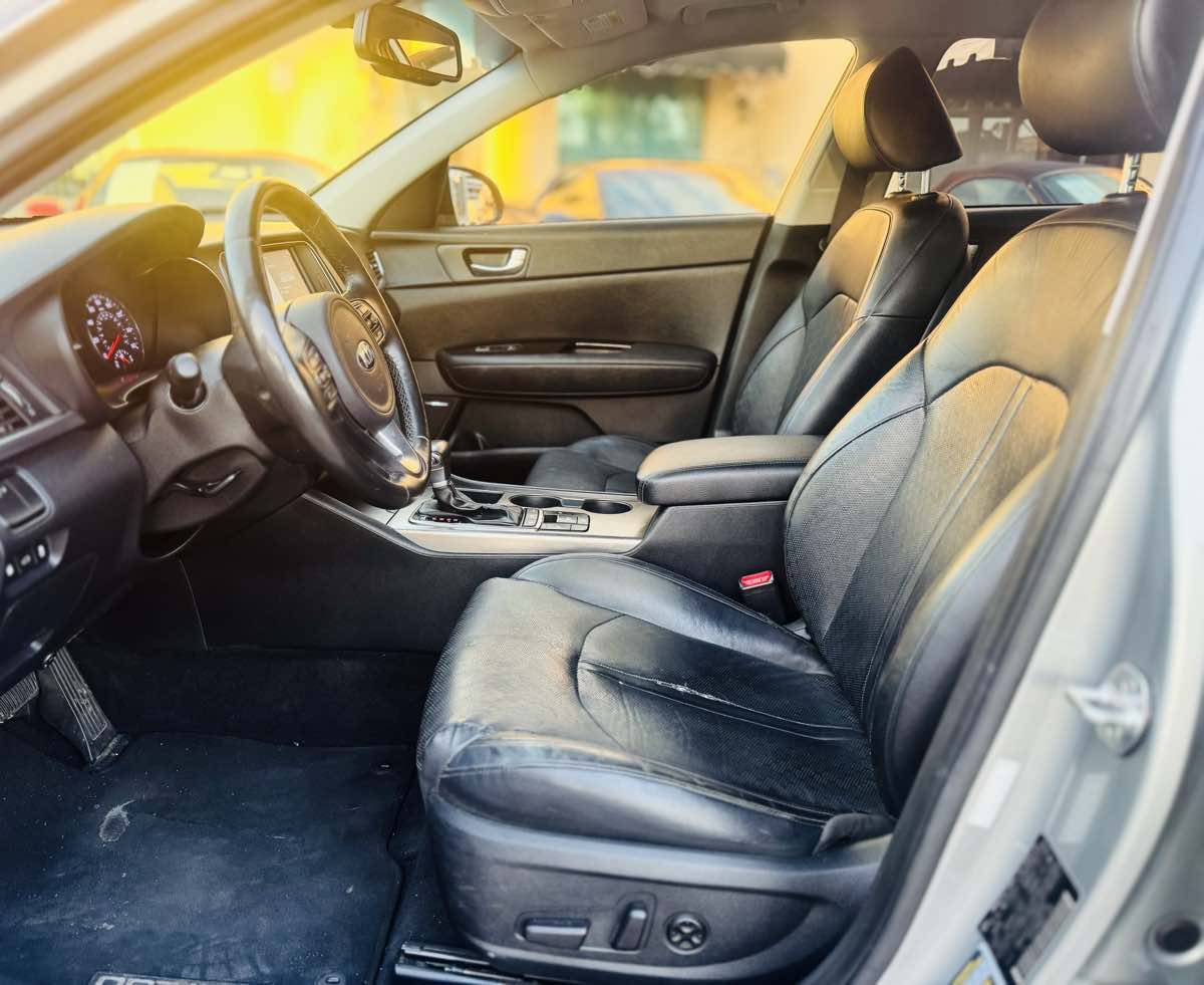2018 Kia Optima Plug-In Hybrid EX photo 16