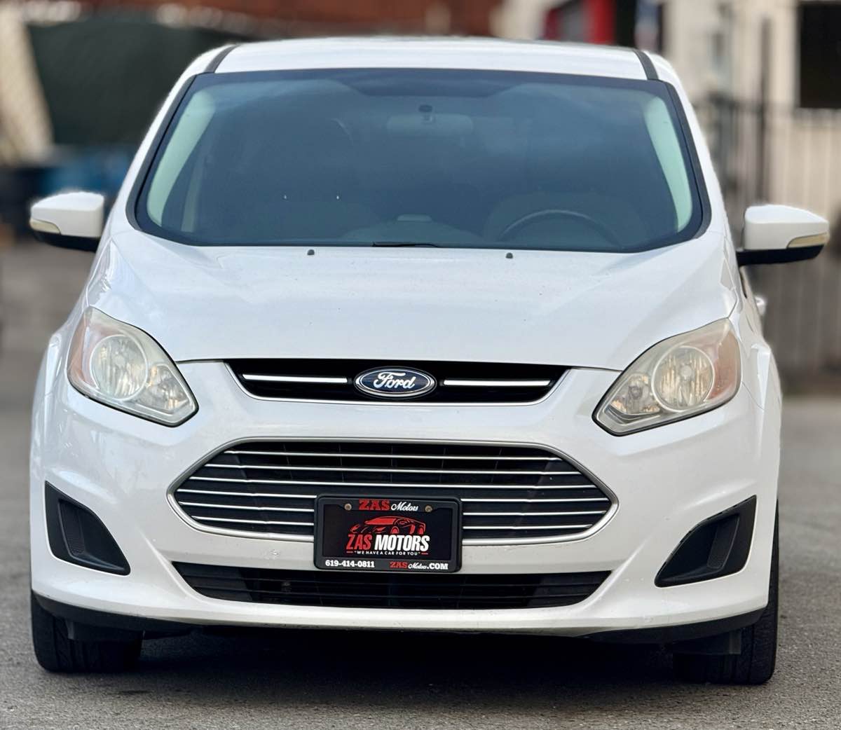 2013 Ford C-Max Hybrid SE photo 2