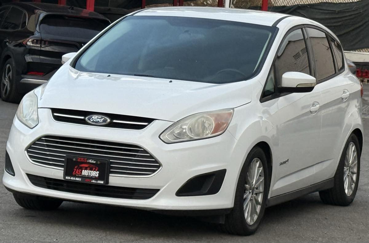 2013 Ford C-Max Hybrid SE photo 3