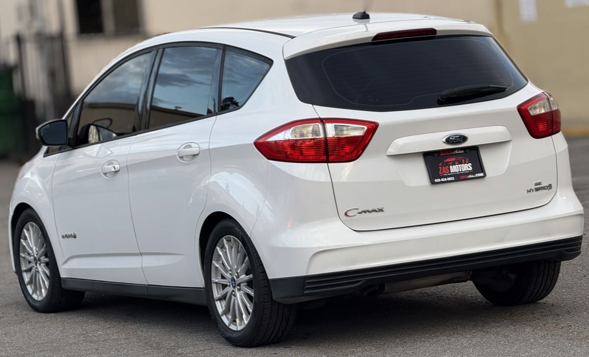 2013 Ford C-Max Hybrid SE photo 6